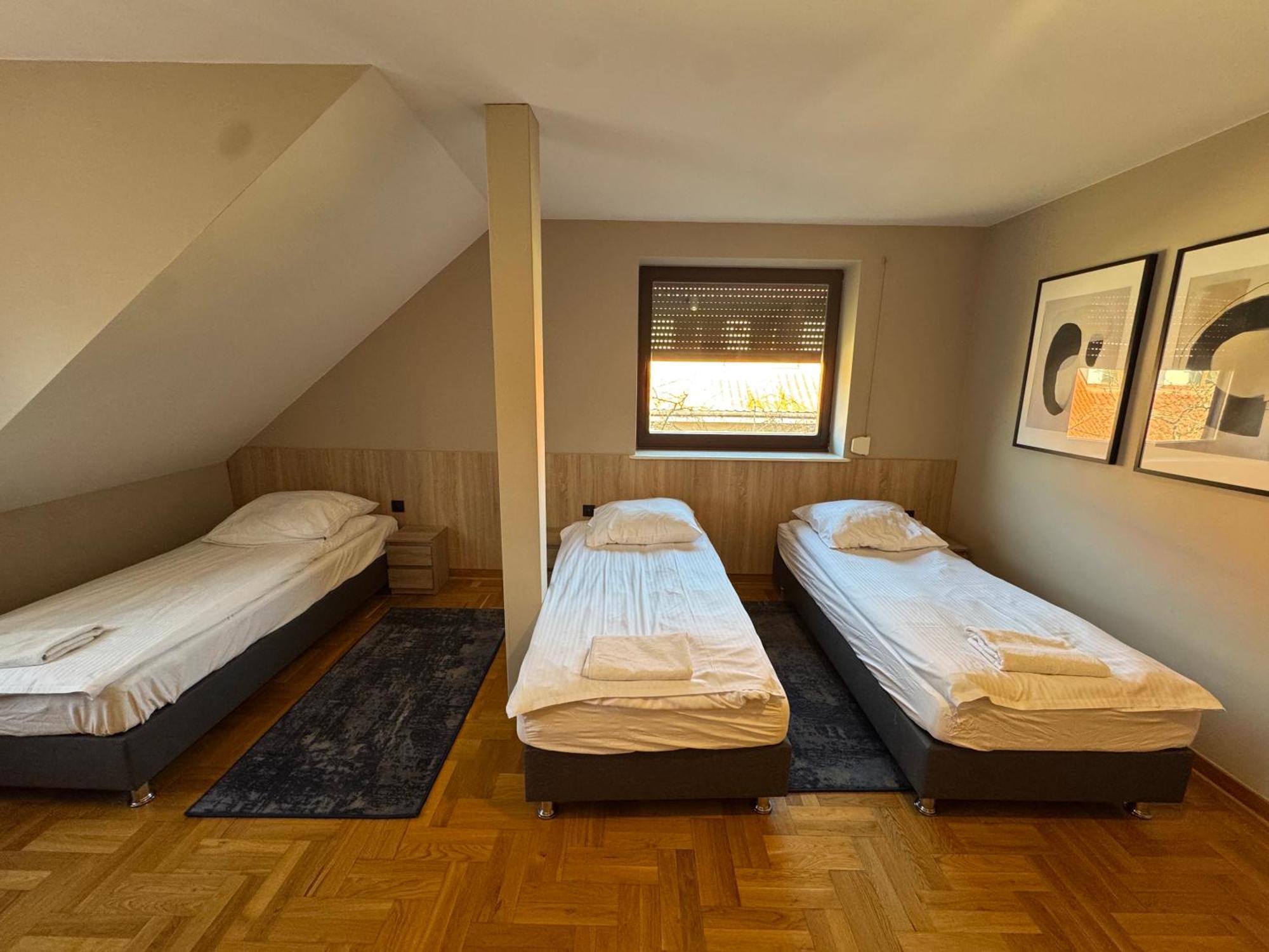 Hotel Zodiak Sucha  Extérieur photo
