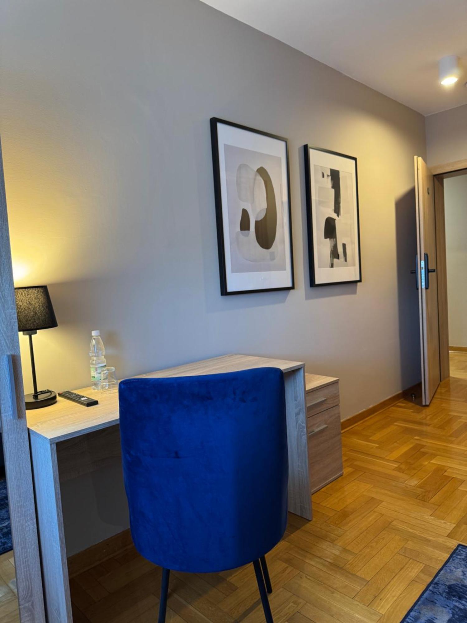 Hotel Zodiak Sucha  Extérieur photo